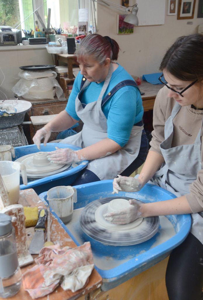 Couple’s Pottery Taster Session Sharing an experience can be very rewarding. While one is learning to throw on one of our wheels the other can be hand-building, or both can learn to throw at the same time. This course has proved very popular.
